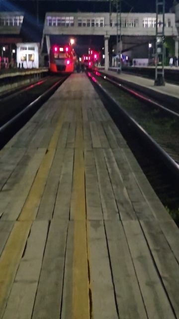 На станции Владимир ремонт платформы