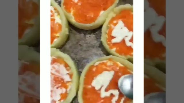 САЛАТ «ШУБКА» В КАРТОФЕЛЬНОЙ КОРЗИНЕ