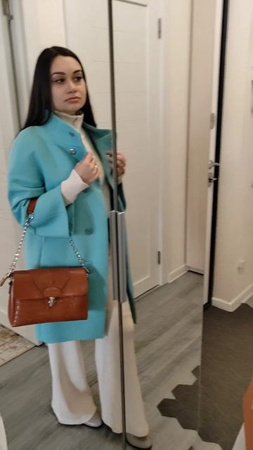 Муж провожает на концерт, мне кажется или у него талант снимать видео? 😁
