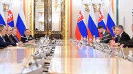 Путин отметил, что Россия ценит решение Фицо приехать в Москву на День Победы