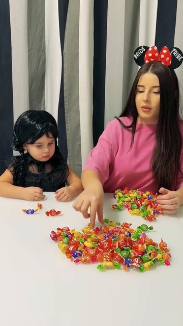 comedy： 😂kid pranks baby with candy😭❤️🤣