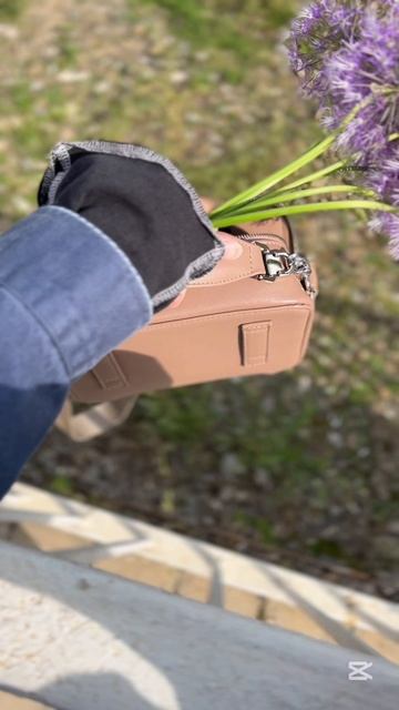 замечаю, шо современные люди не любят ждать, так уж мы приучены переизбытком всего и вся