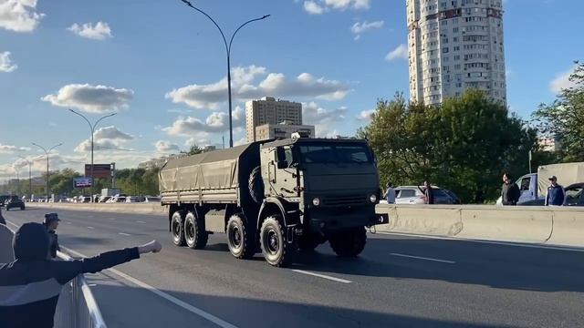 Перегон техники после парада Победы 1ч