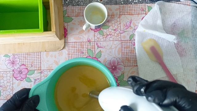 варим яичное мыльце