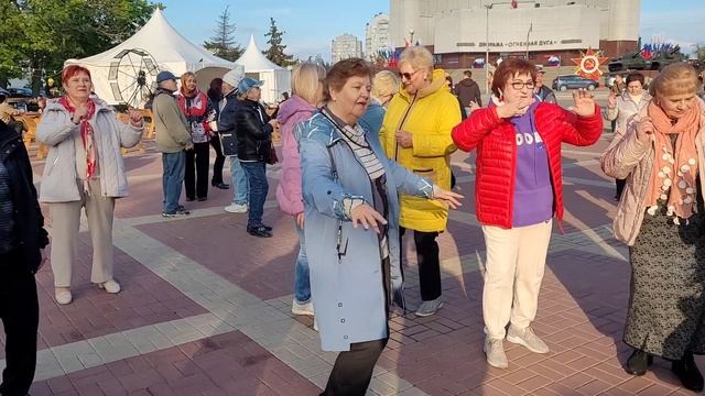 Полюбила хулигана... 11 мая...