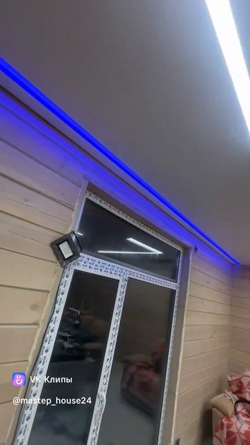 Натяжной потолок Световые линии Подсветка