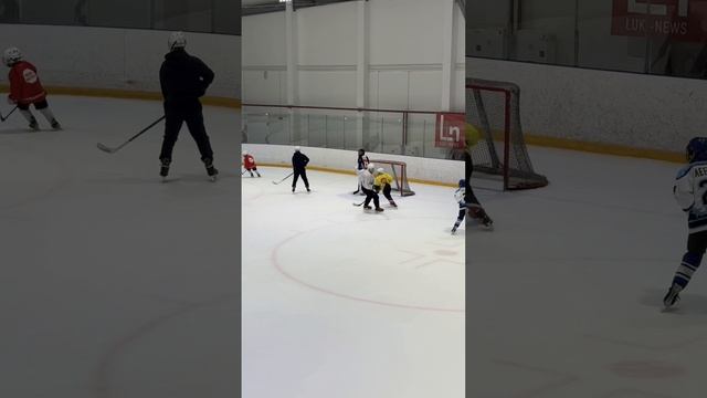 Хоккей