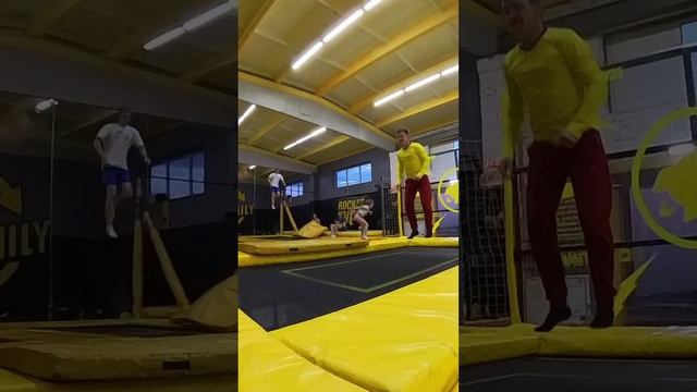 Вспоминаю как делать кувырок-540-двойной винт. #электри?