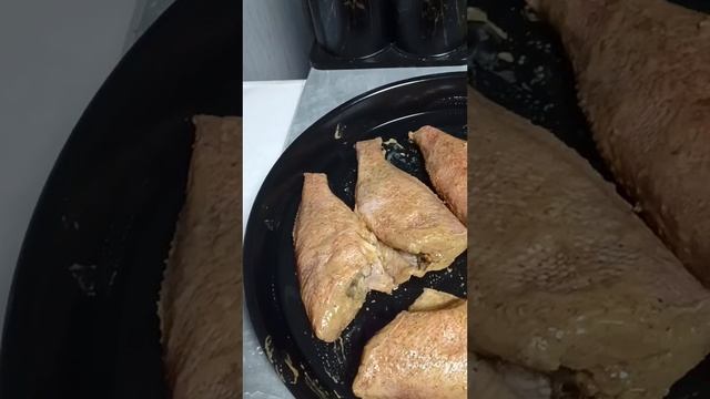 Морской окунь и горчицы в духовке