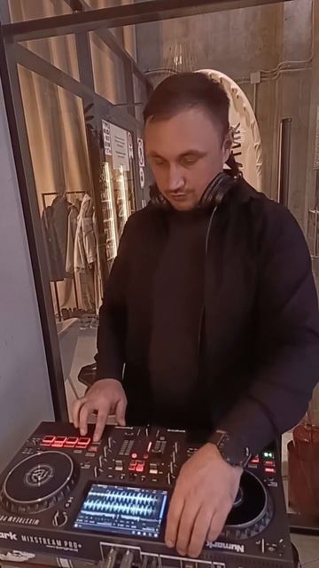 Собираю людей на летнюю тусовку Сестроецкий пляж. Подписка чтоб не забыть