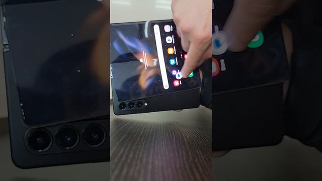 экран fold 4 пиксель 11.05.25