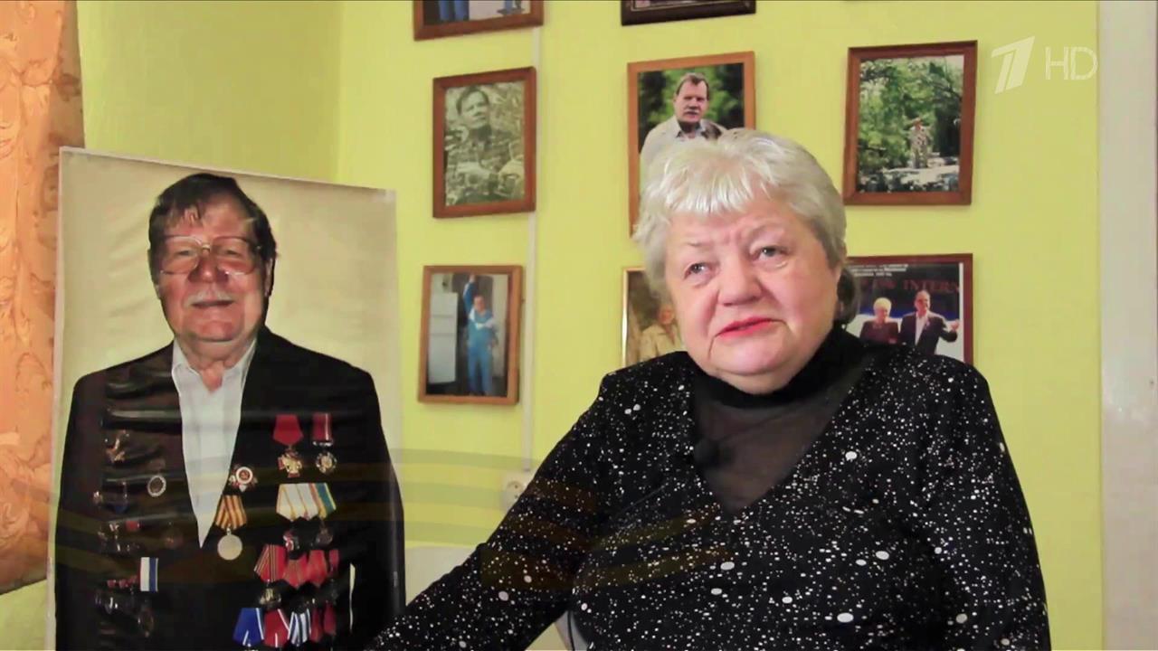 Вдова Пуговкина рассказала, как муж едва не погиб по пути на фронт