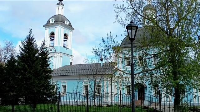 Прогулка по Сергиеву Посаду. Часть 1. Вокзал. Вознесенский храм. Памятник Загорскому. Площадь.