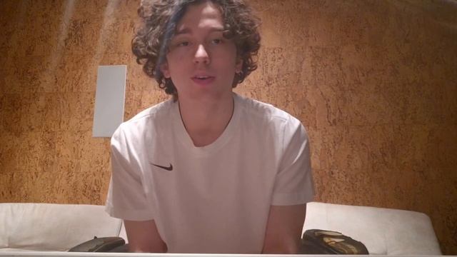 Актер Алексей Горобец. Агент Ольга Гроза.