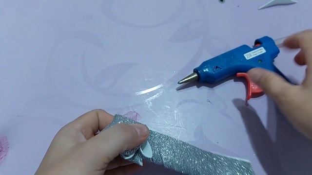 DIY / Резинки из фомирана своими руками 🌺