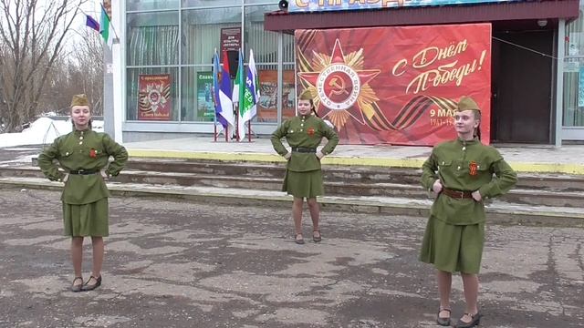 Инта, ул. Южная, 8А. 2025.05.09. День Победы.