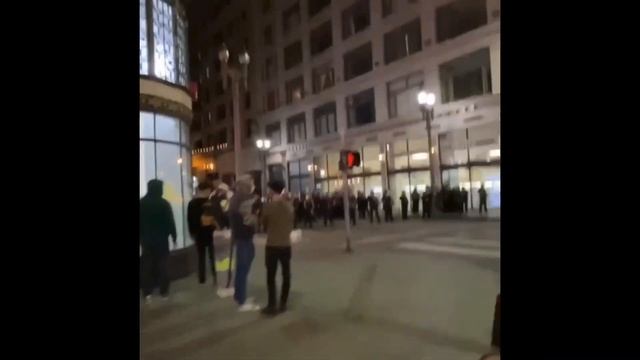 Протесты в США массовые беспорядки  грабежи