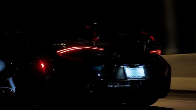 UNAVERAGE GANG - COLD _ RYFT McLaren 765LT Night Run [4K60FPS]