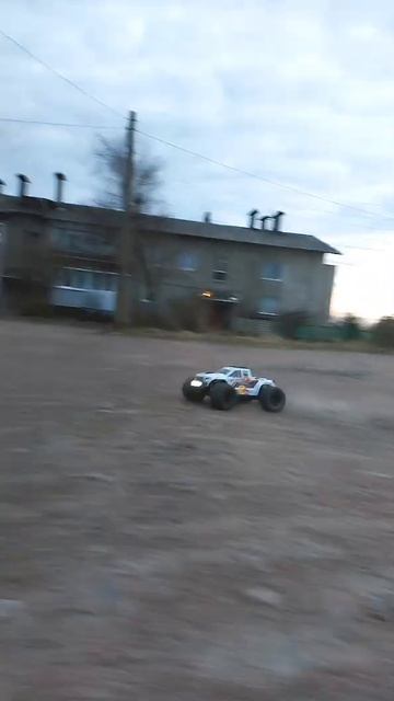 Выкатили погулять наш MJX Hyper Go 10208 #mjx10208 #mjxhypergo