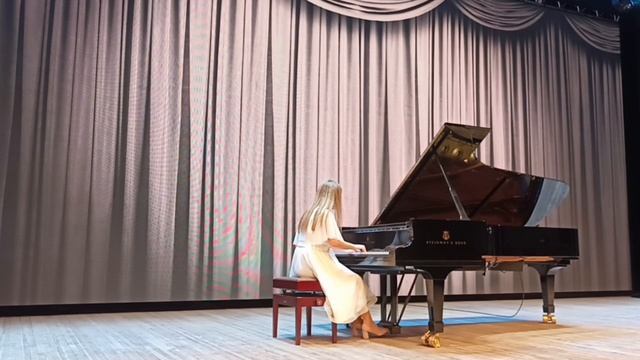 Листикова Дарья