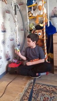 где-то на фабрике лампочек будущего...