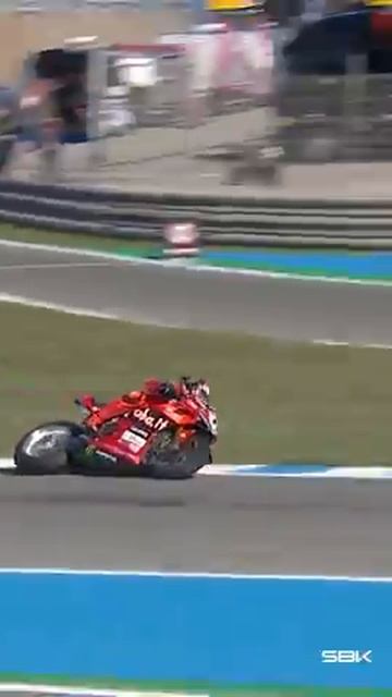Bulega goes FASTEST in FP1 🚀 ｜ 2024 #SpanishWorldSBK 🇪🇸