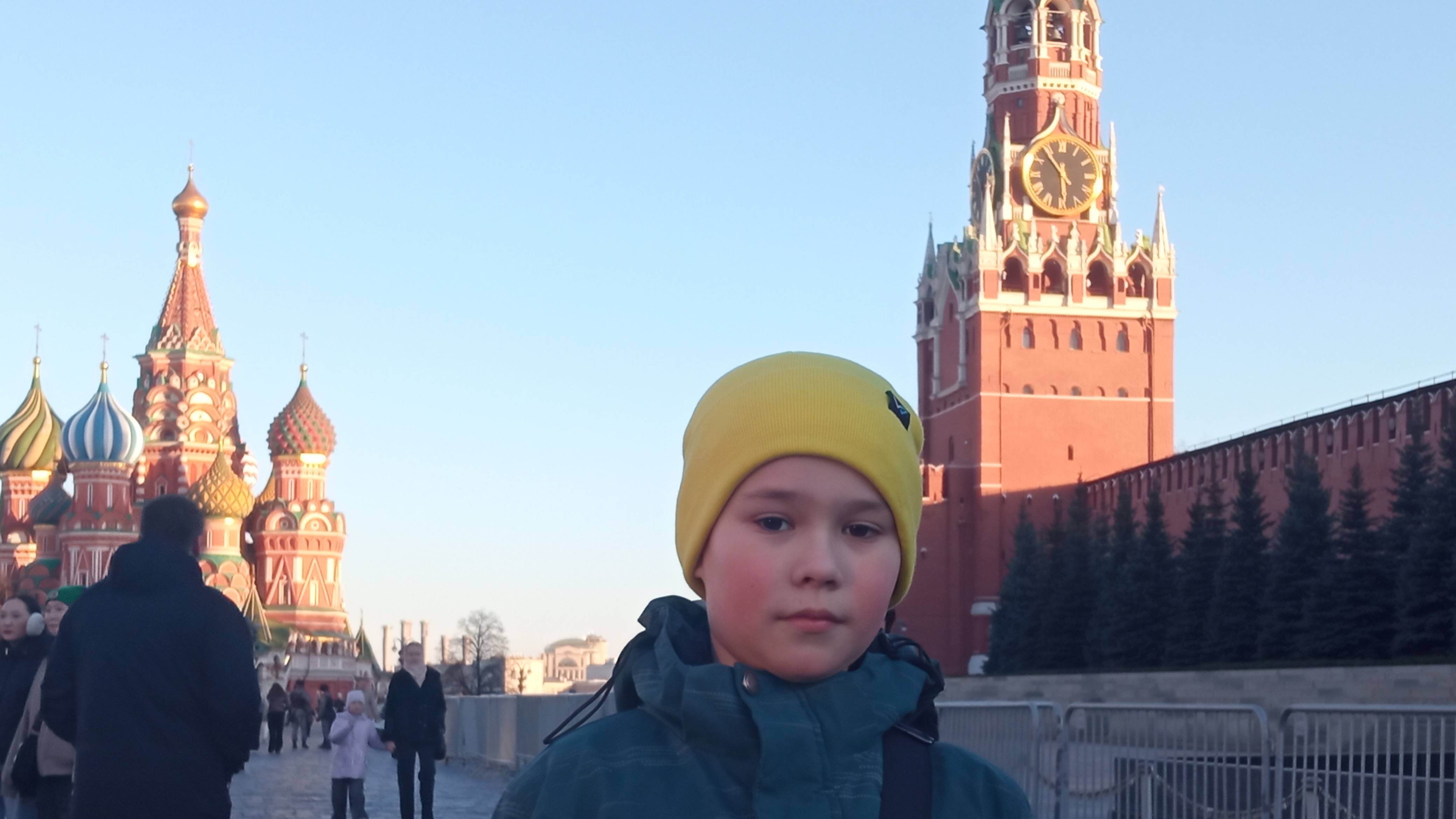 КРАСНАЯ ПЛОЩАДЬ