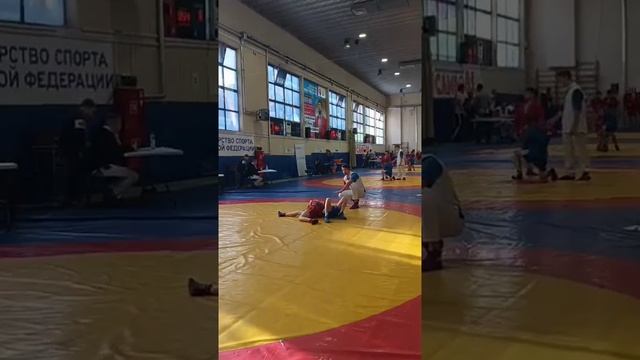 Занял 1 место