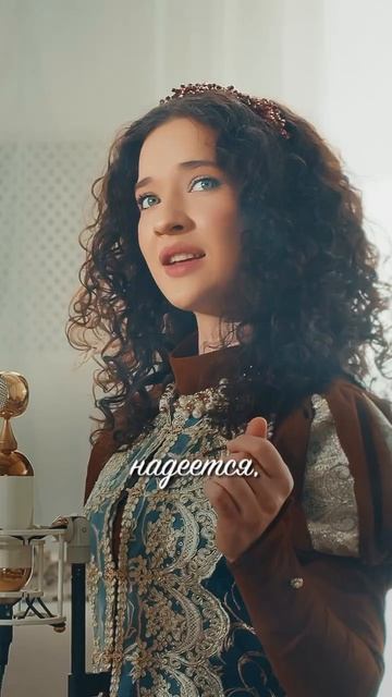 А вы уже смотрели полный кавер? Он давно уже на моем канале! ❤️