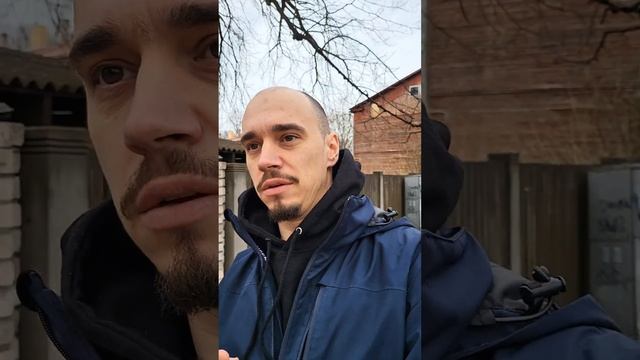 Один светильник, неудобный выключатель и тусклый свет