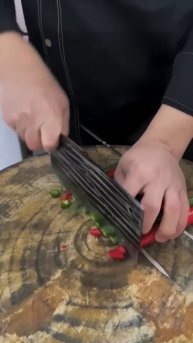 Cuts chilies easily #shorts