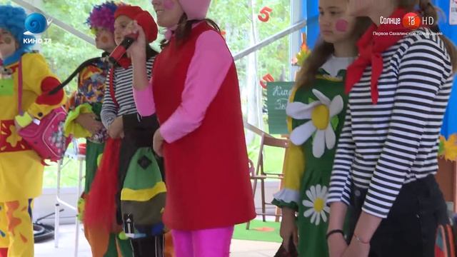 28.08.2018 Более 80 ребят получили школьные принадлежности