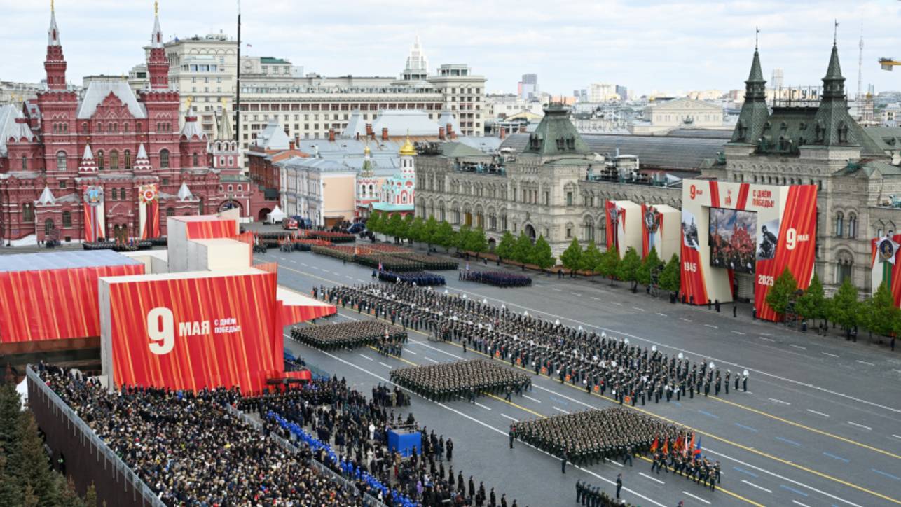 Делегации из 29 стран и колонна дронов: как прошел День Победы на Красной площади