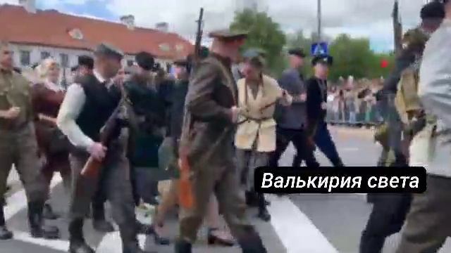 VID_20250511_135557_350.mp4