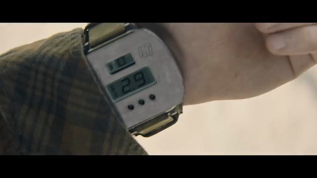 «Милая, не надо!» — первый трейлер детективной комедии с Крисом Эвансом и звездой «Субстанции».