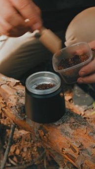 Горелка из лампочки #survival #camping #lifehacks #outdoors #ideas #bushcraft #sho