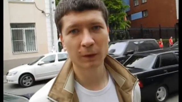 Мумия возвращается к офису КПРФ