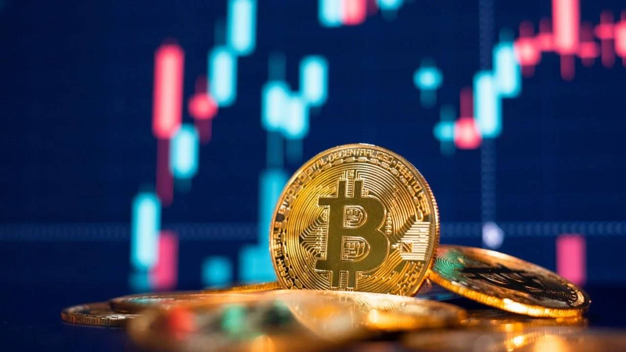 Биткоин (#BTC): уровень ориентир 105 500.