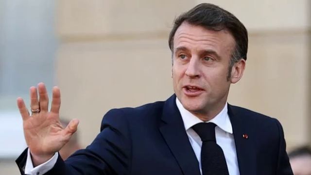 Макрон отреагировал на предложение Путина по Украине.