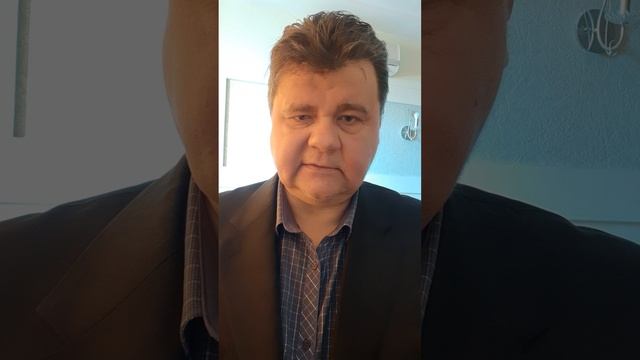Поехав за границу, женщина лишилась и мужа, и квартиры