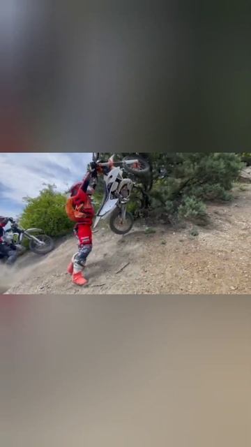Дух эндуро звучит так🤣🤣🤣
