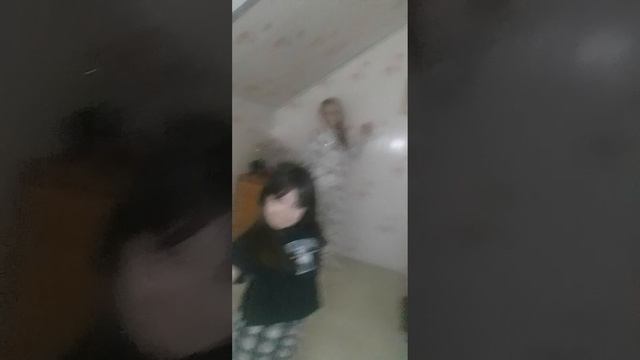 страшилки "малолетка сильнее старшика"