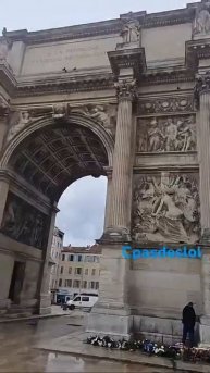 🇫🇷 Марсель: После мемориальной церемонии 8 мая 1945 года и возложения венков в память о тех, кт...