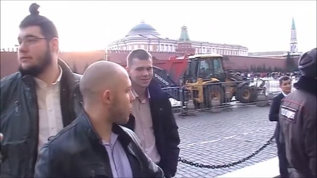 Москва. Раздача цветов (Акция). 08.03.2020. Часть VI