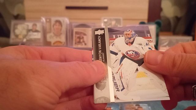 2021/2022 UPPER DECK SERIES ONE HOCKEY TIN BOX #3 BOX BREAK & REVIEW