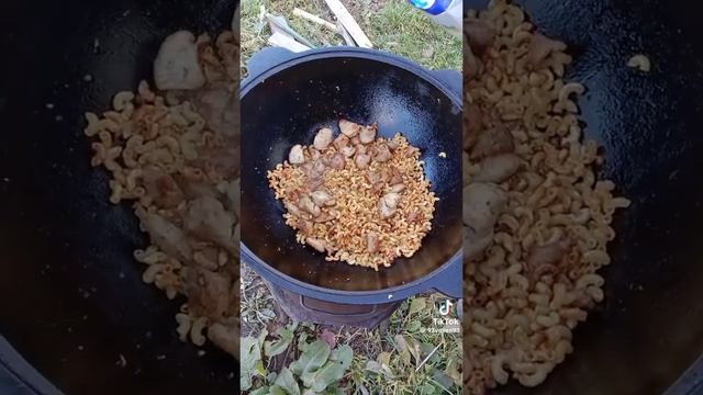 Макароны в сырном соусе в казане 🔥