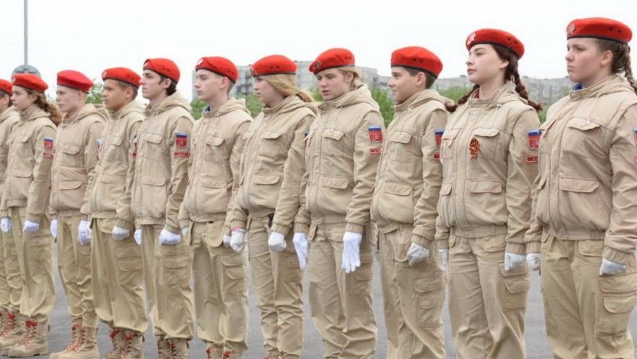 Песня Юноармейца кавер на гитаре
