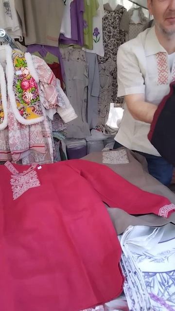 Путешествуем по Донскому краю. На Шермициях увидел косоворотки для казаков
