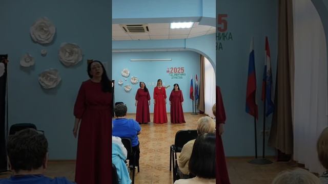 Родина. Сергей Трофимов. Исполняет трио Гармония.