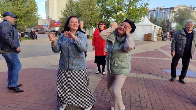 Прыгают пышные юбочки..... 11.05.25.